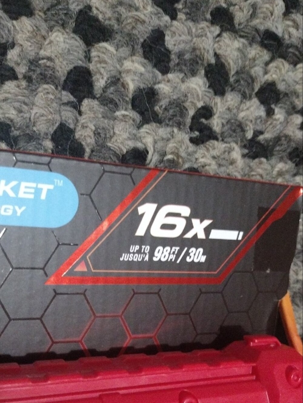 ZURU X-Shot Hawk Eye Kids Toy Blaster - Red and Teal - Picture 8 of 13